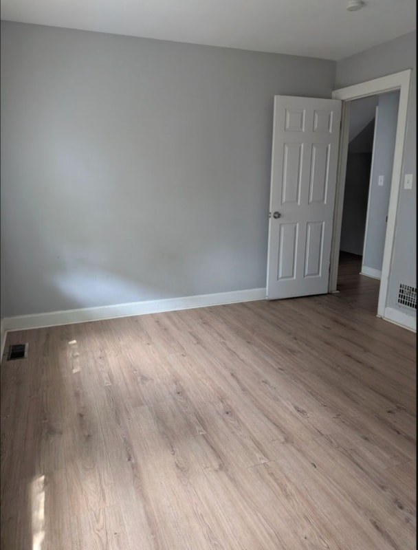 Photo - 15716 Cherrylawn St