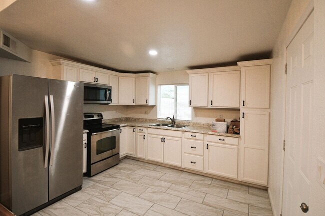 Photo - 3107 W Granada Rd Unidad 3107 W Granda Rd A