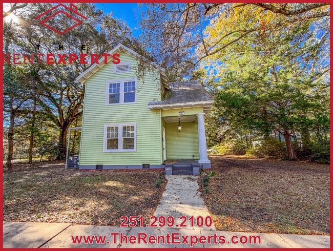 Building Photo - 206 5th St