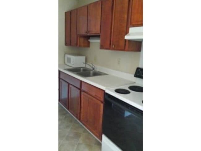 Photo - Brewster Place, Fayetteville, Nc 28303