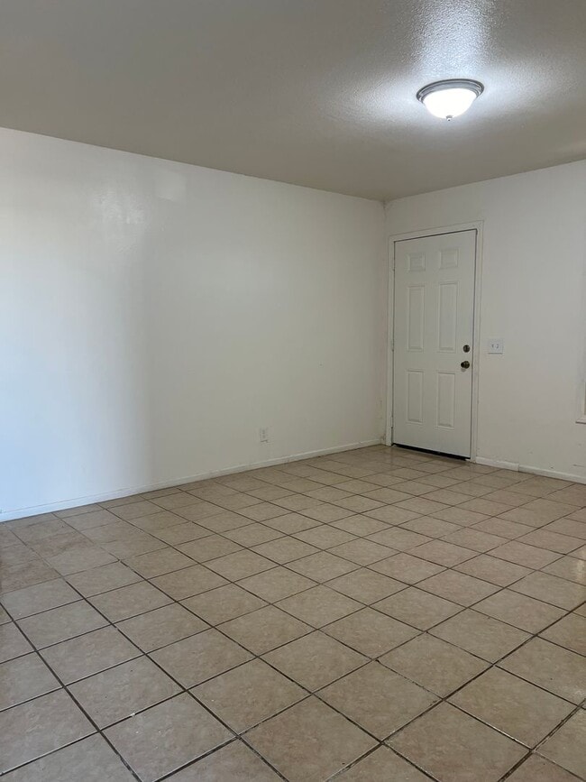 Photo - Beautiful House for Rent in Niland