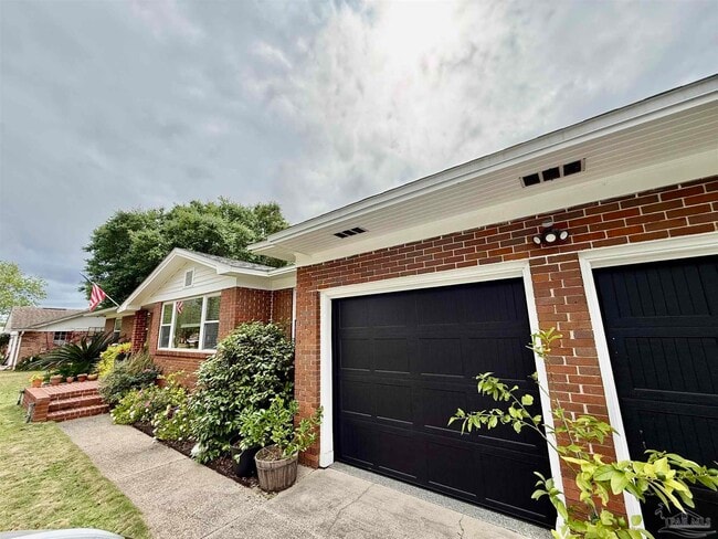 Photo - 3791 Maule Rd