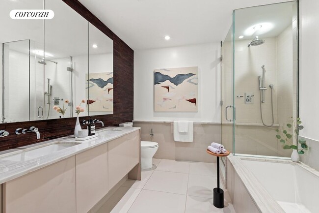 Photo - 2 Northside Piers