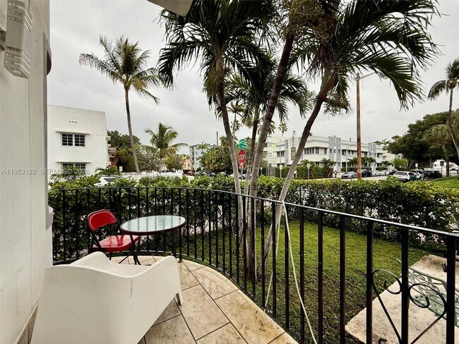 Photo - 600 12th St Unidad 11