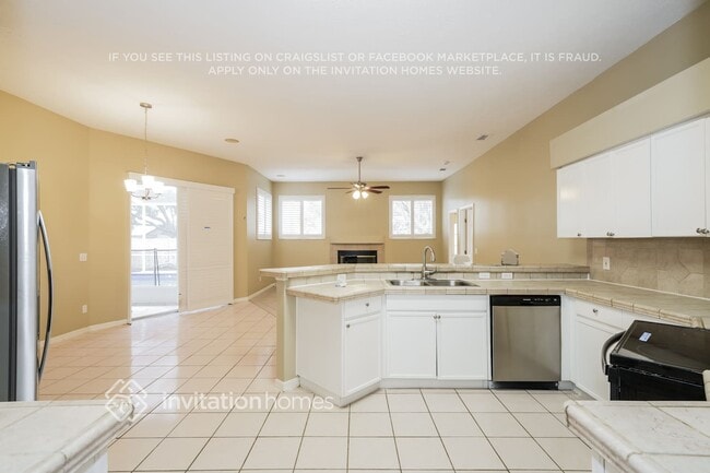 Photo - 4409 Blantyre Pl