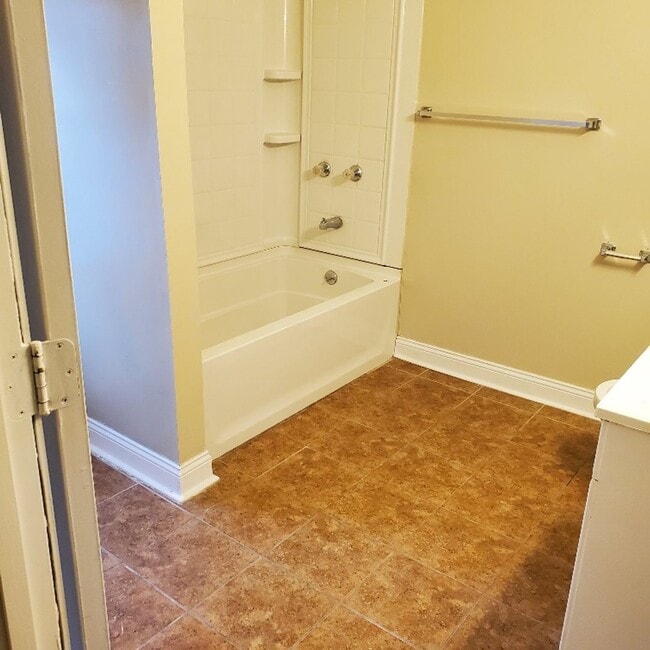 Photo - 3BDRM HOUSE FOR RENT