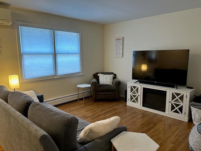 Photo - 10 Catherine St Condo Unit A