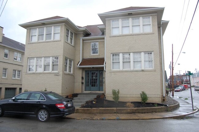 Photo - 311 Park Dr Unit 313 PARK DRIVE