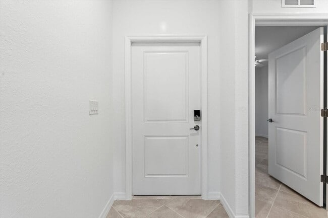 Photo - 12440 Wellen Golf St Unit 104