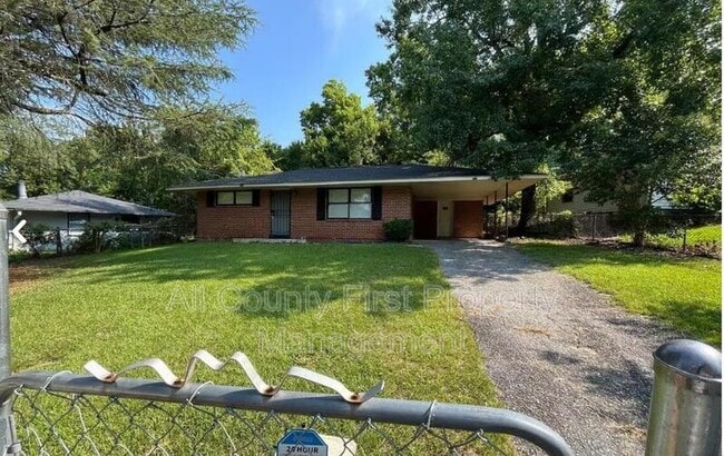 Building Photo - 1623 Sherrill Dr