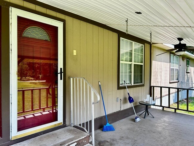 Photo - 1761 Bass Rd