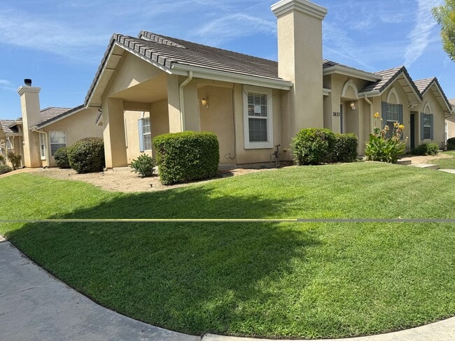 Photo - 2631-2633 S Maselli/5404-5406 W. Country Ave Unit 2633