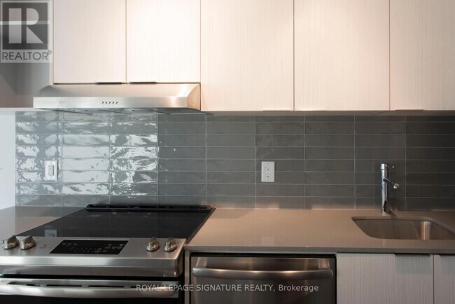 Photo - 2520 Eglinton Ave W Unit 1502
