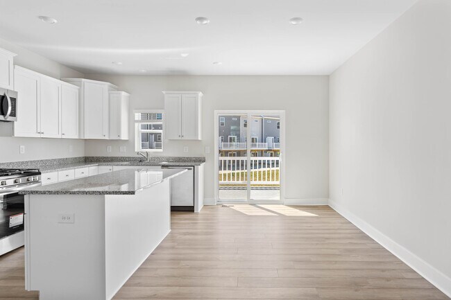 Photo - 29457 Oxford Dr Casa Adosada