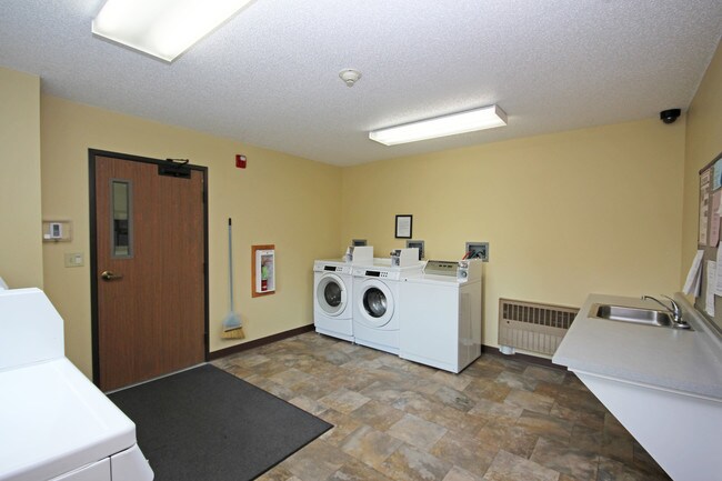 Photo - Blueberry Hills Apartments