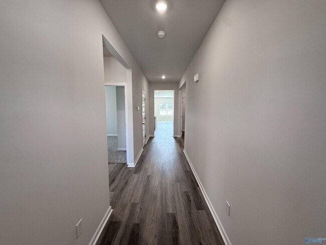 Photo - 124 Betty Williams Dr