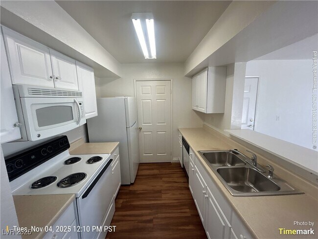 Photo - 6800 E Lake Mead Blvd Unidad 2053