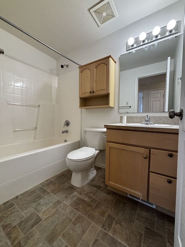 Photo - 5614 103rd St NE