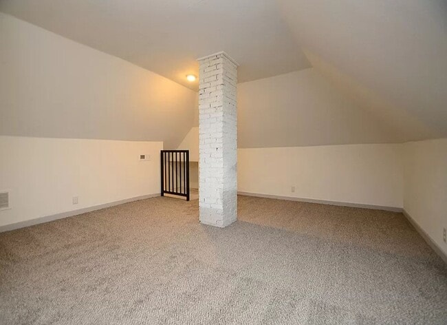 Photo - Beautiful Benson Three Bedroom!