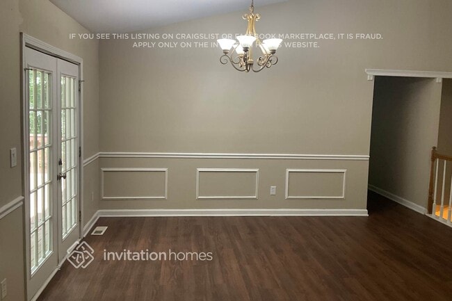 Photo - 3669 N Hampton Dr