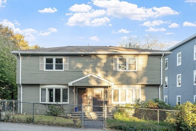Photo - 75 Ingleside Ave