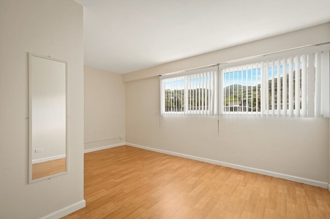 Photo - Makiki rental w/parking