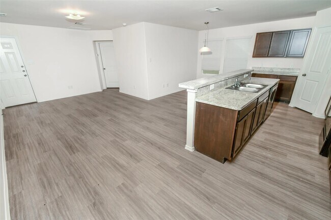 Photo - 3503 Giorgio Pastel Pl