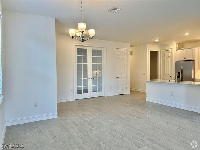 Building Photo - 43860 Blue Heron Ln Rental