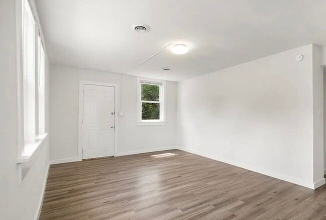 Photo - 731 Cameron St Unidad 2 bedroom