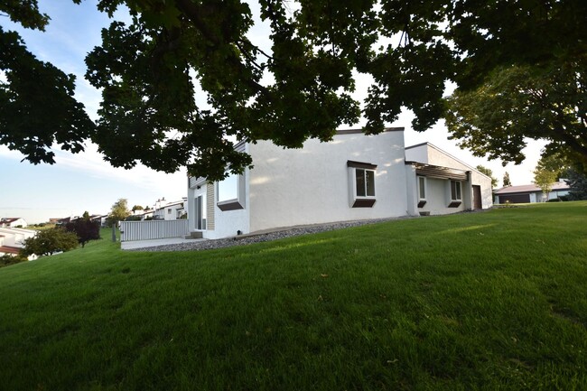 Photo - Low-Maintenance Meadows North Rental by Meadow Springs Golf Course