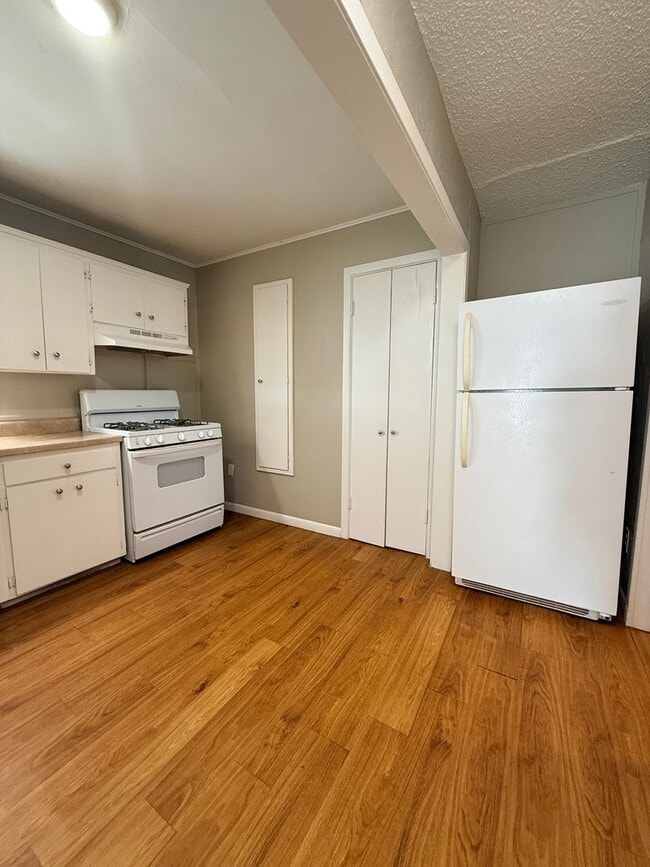 Photo - 2500 Taylor St Unit 2500 Taylor A