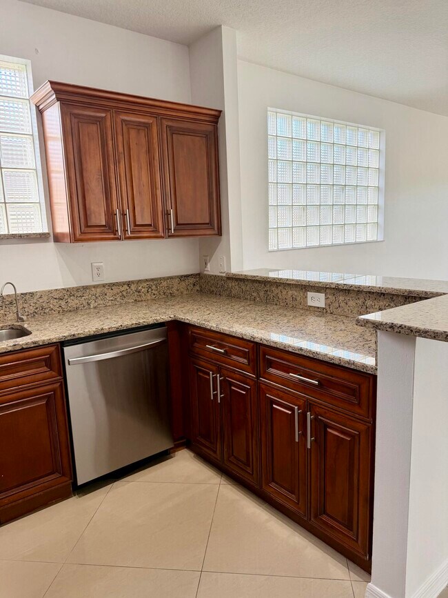 Photo - 11073 Harbour Springs Cir