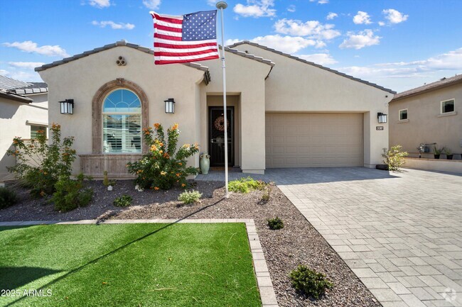 Building Photo - 21387 W Meadowbrook Ave Rental