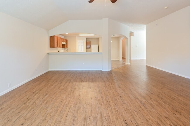 Photo - 2506 Fox Water Dr