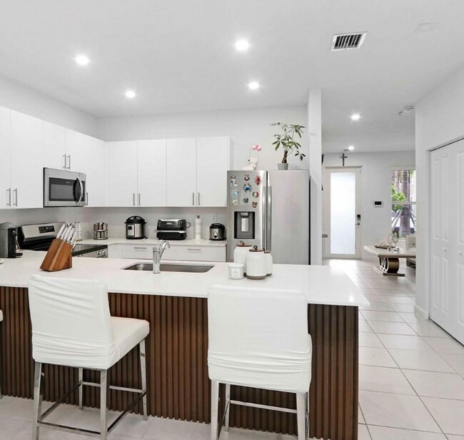 Photo - 12856 SW 242nd St