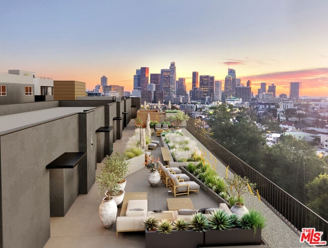 Photo - 1011 Everett St Unit A-201