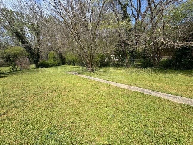 Photo - 4010 Emerald Lake Dr