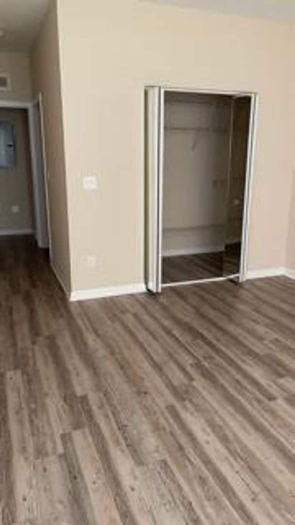 Photo - 3565 Forest Hill Blvd