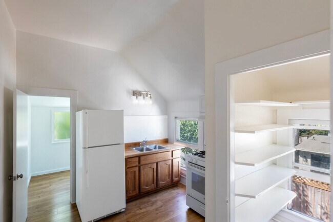 Photo - 214 W Ortega St Unit 216 West Ortega St