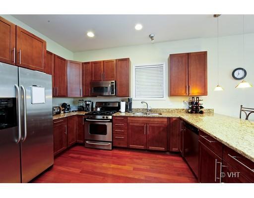 Photo - 1316 N Wicker Park Ave Unidad 2