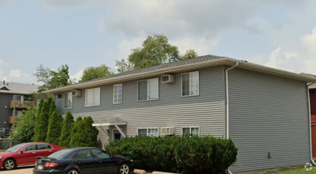 Building Photo - 840 Terry Ave Unit 2 Rental