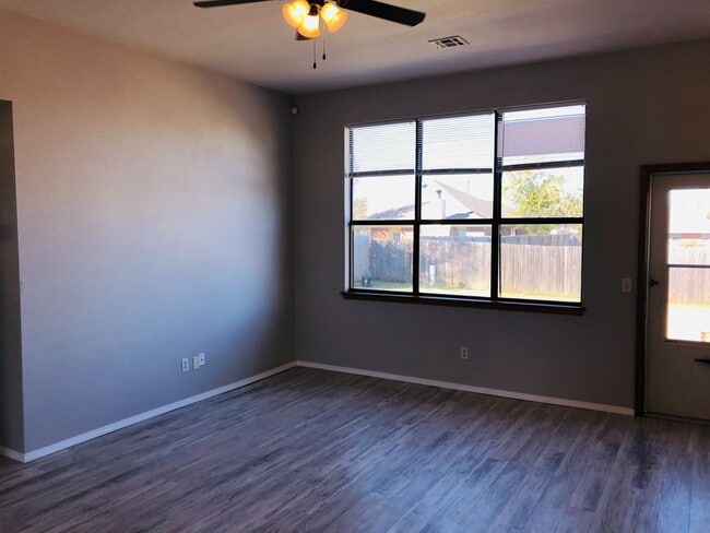Photo - 3 bed 2 bath home for rent in Norman near ...