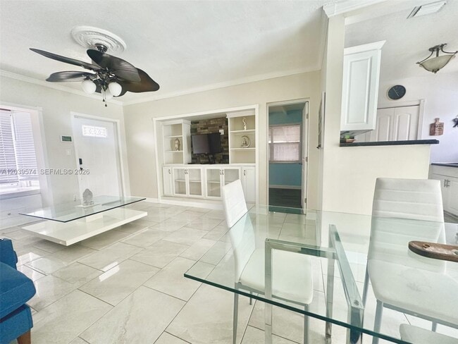 Photo - 7021 Scott St