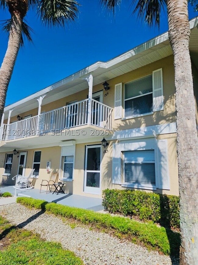 Building Photo - 1335 Mainsail Dr Unit 1315