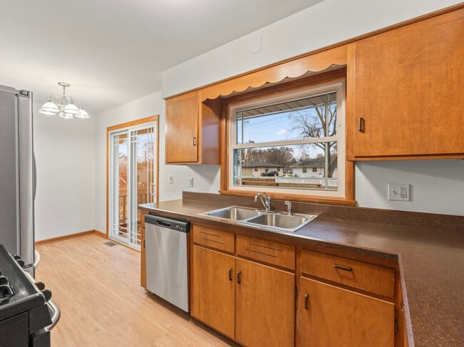 Photo - 327 Wallace Ave