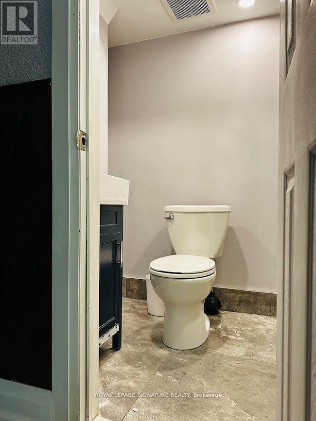 Photo - 827 Stainton Dr