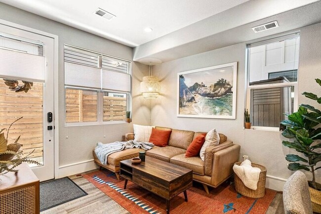 Photo - 5105 W 38th Ave