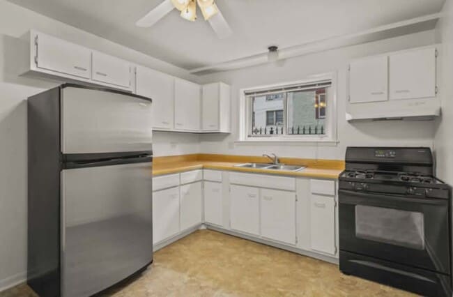 Photo - 320 N Austin Blvd Unit 320 North Austin #5