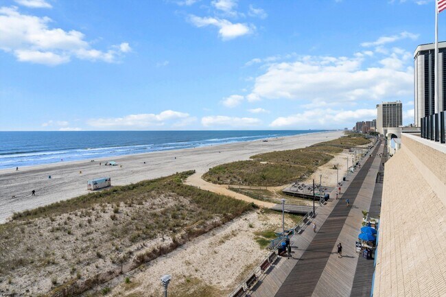 Photo - 3101 Boardwalk Unit 1101-1
