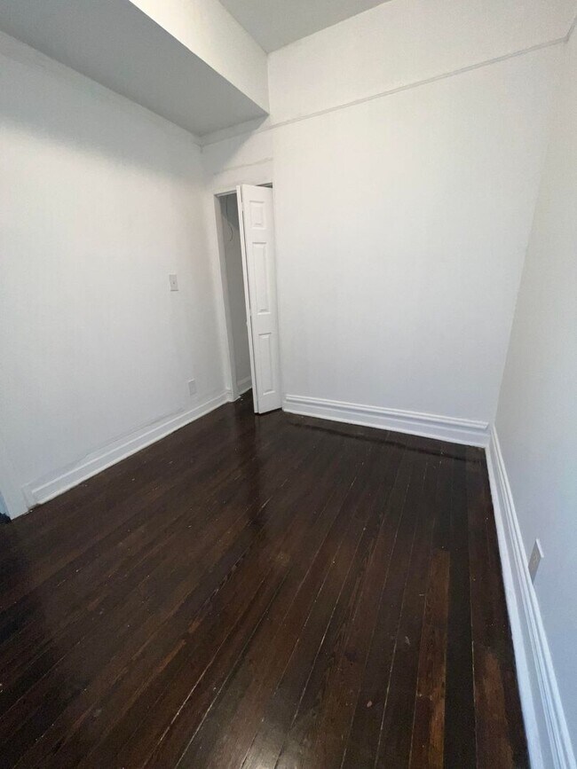 Photo - 6038 S Throop St Unit 2